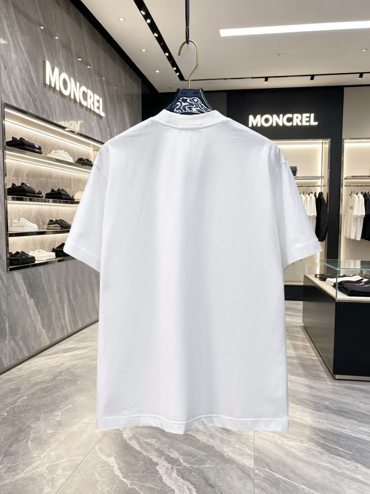 short sleeves